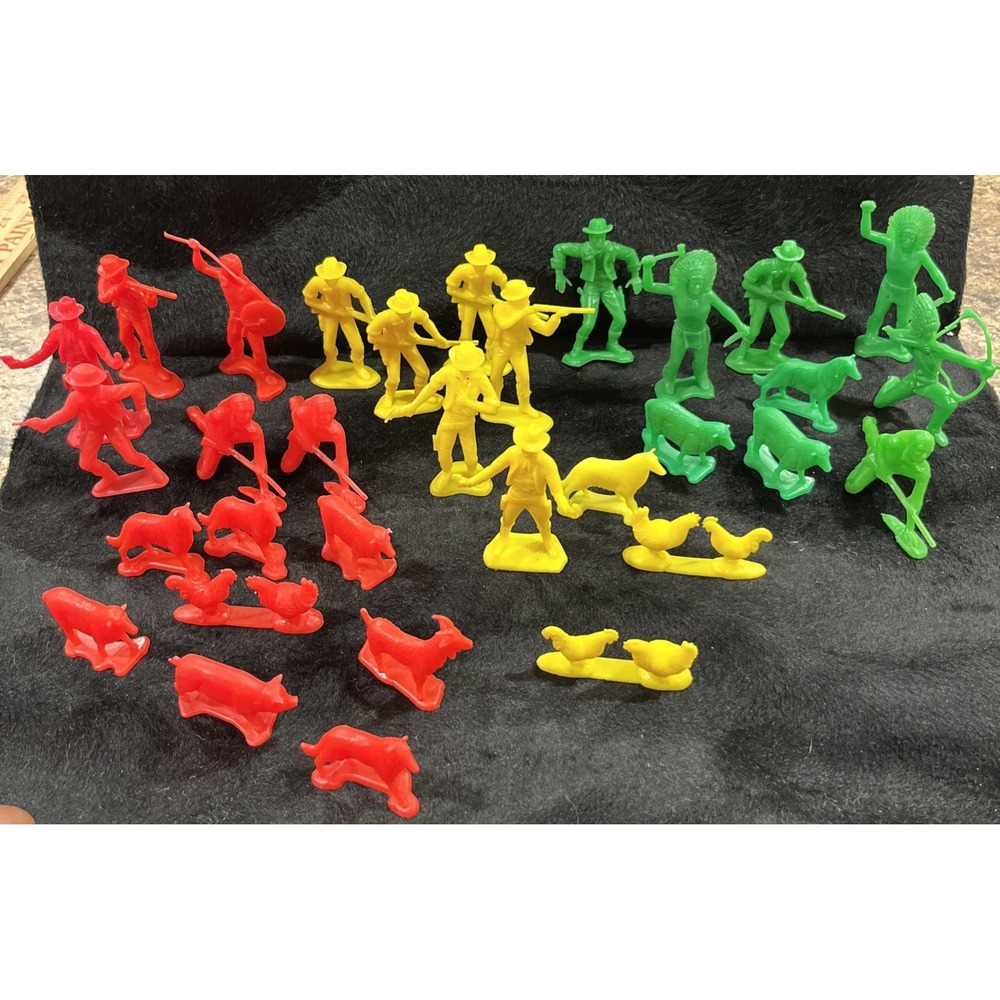 Vtg LOT of Tim Tees Toys 18 Cowboys Indians Western 14 Farm Animal Plastic Toys